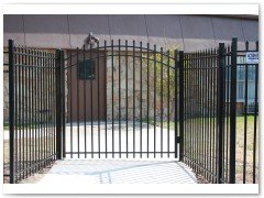GATES04
